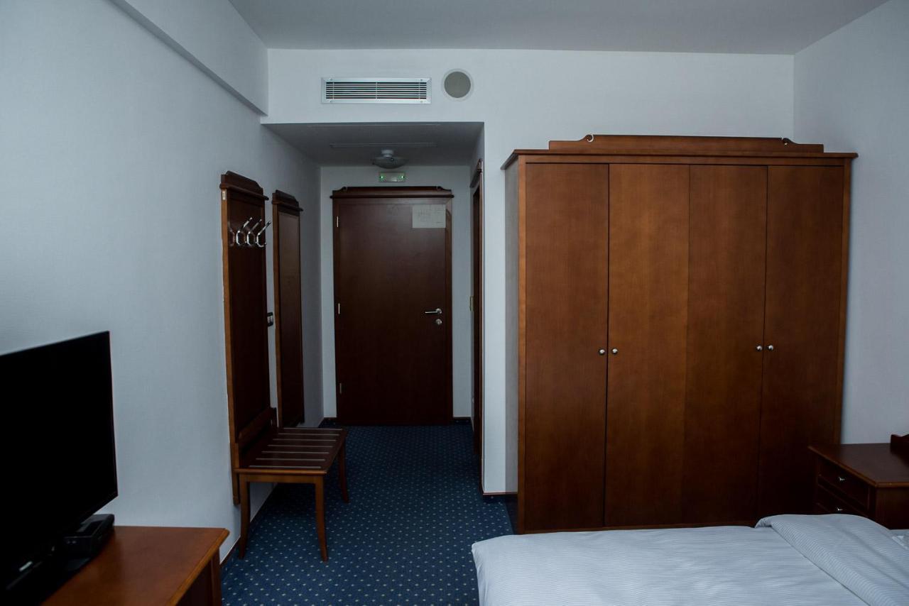 Hotel Hum Ljubuski Exterior photo